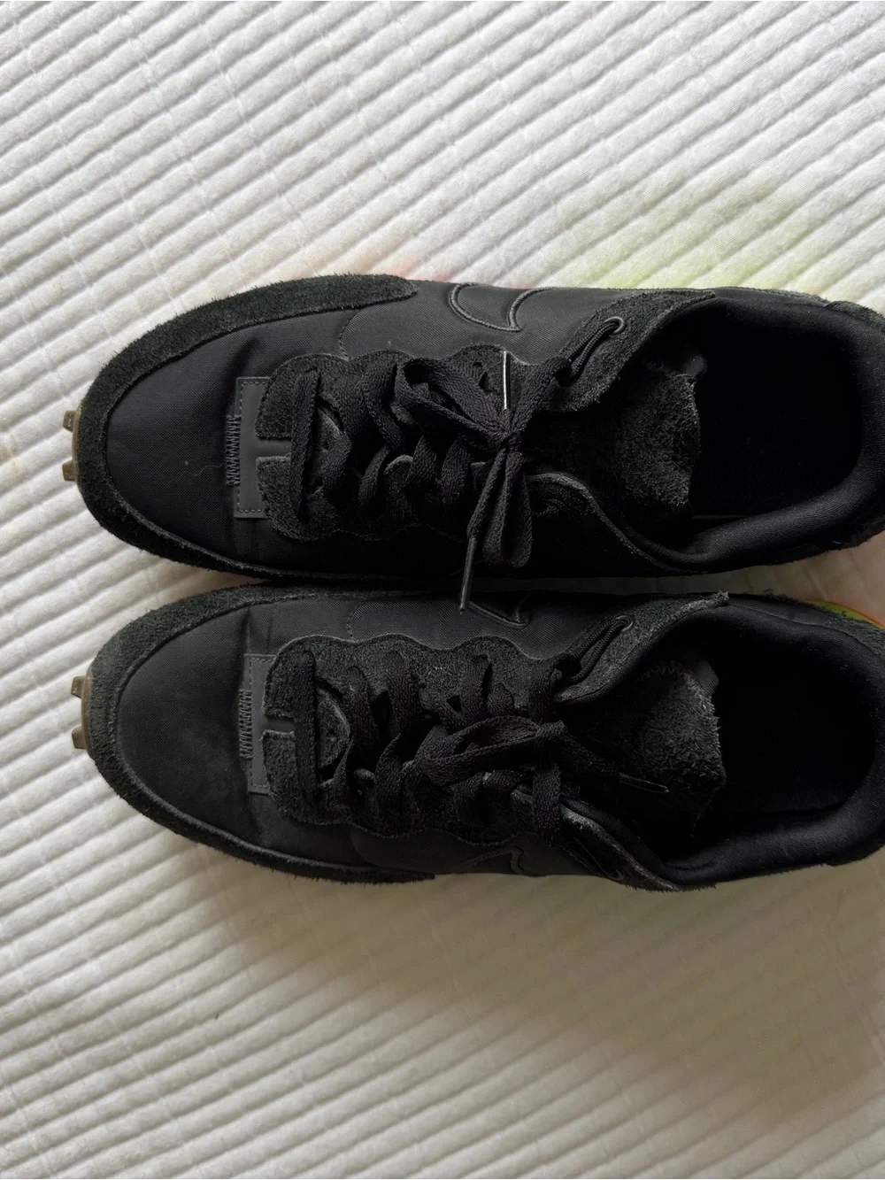 Nike women’s sneakers